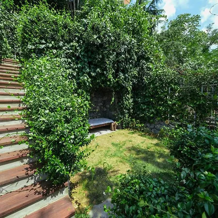 וילה Maison Detroit : Iconic 3br Triplex W/ Great Views